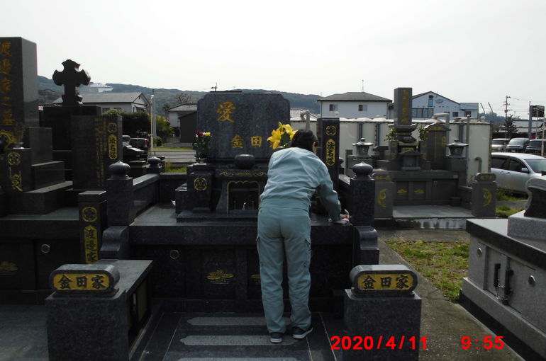 墓洗い